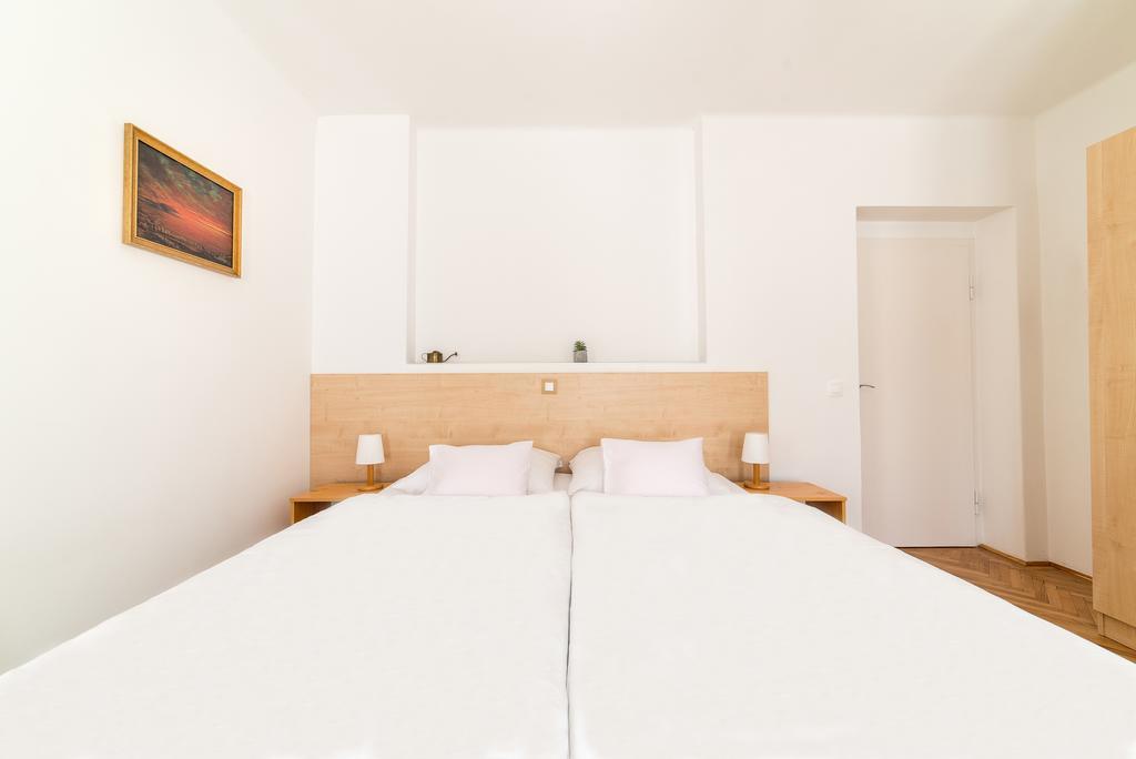 Forestine Guesthouse Heviz Ngoại thất bức ảnh